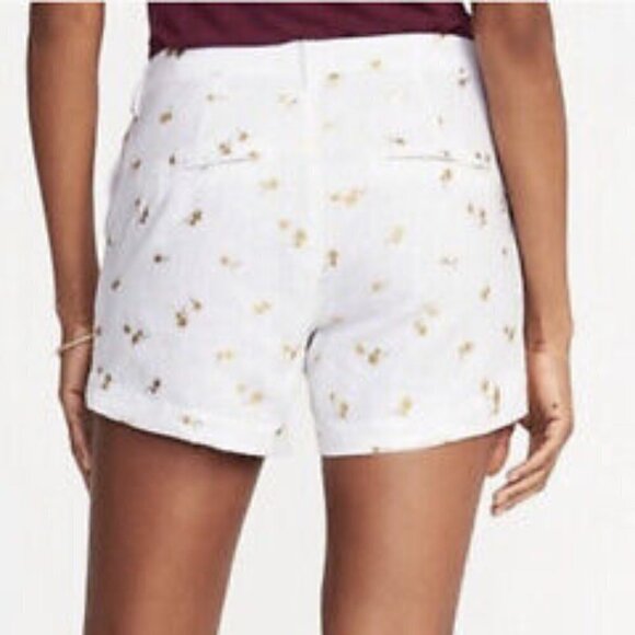 Old Navy Everyday Linen Blend Gold Palm Trees Shorts - Picture 2 of 11